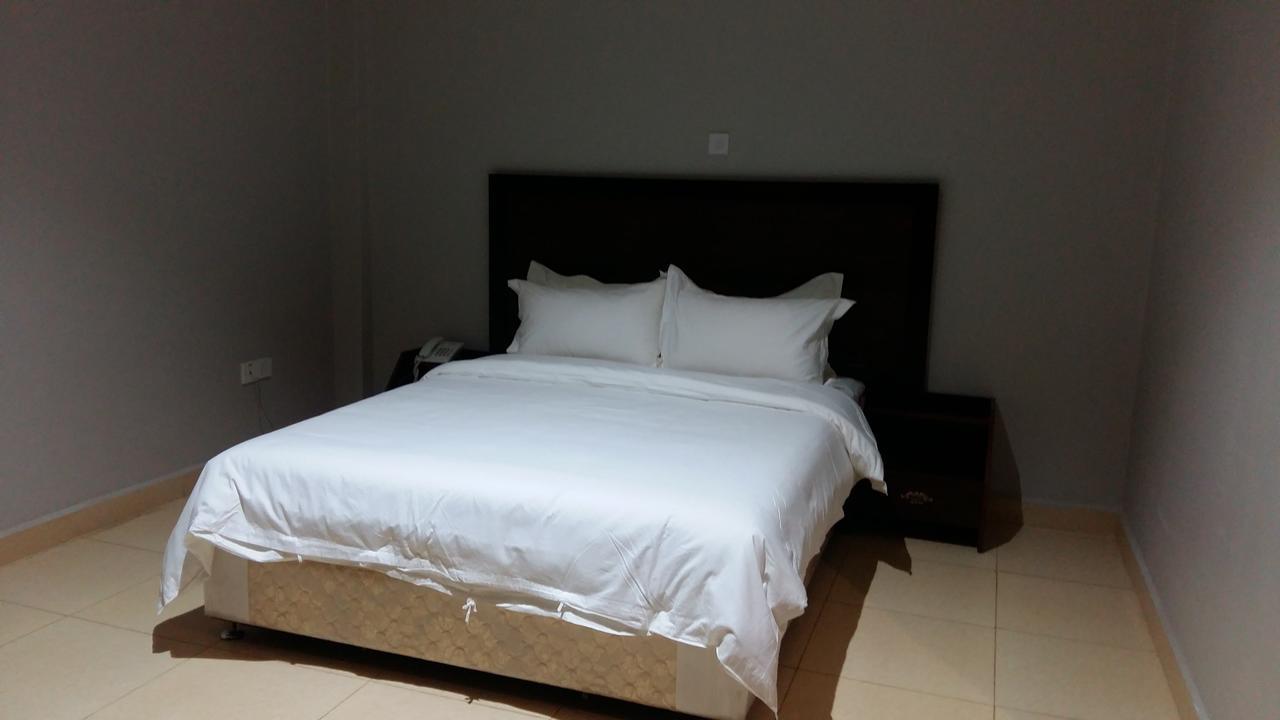 Easy View Hotel Mbarara Extérieur photo