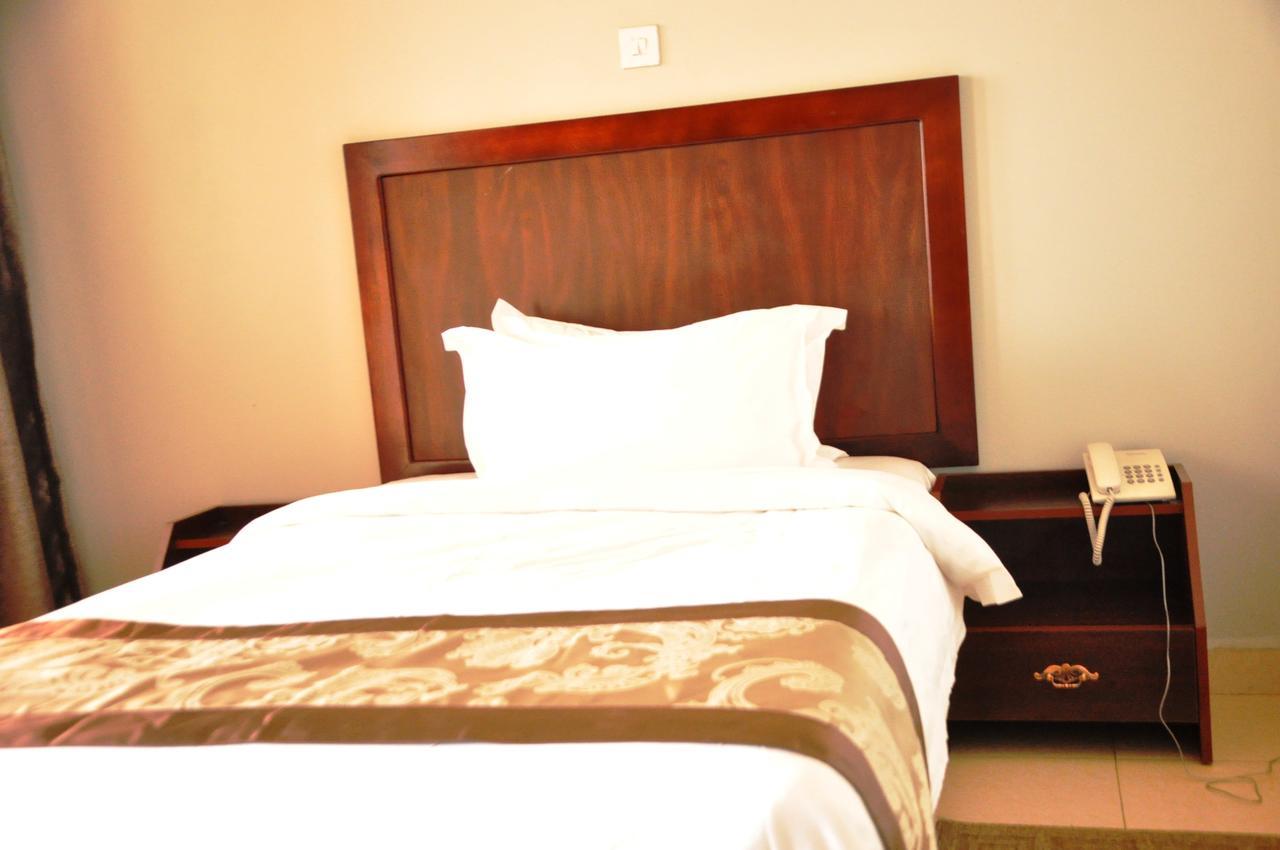 Easy View Hotel Mbarara Extérieur photo