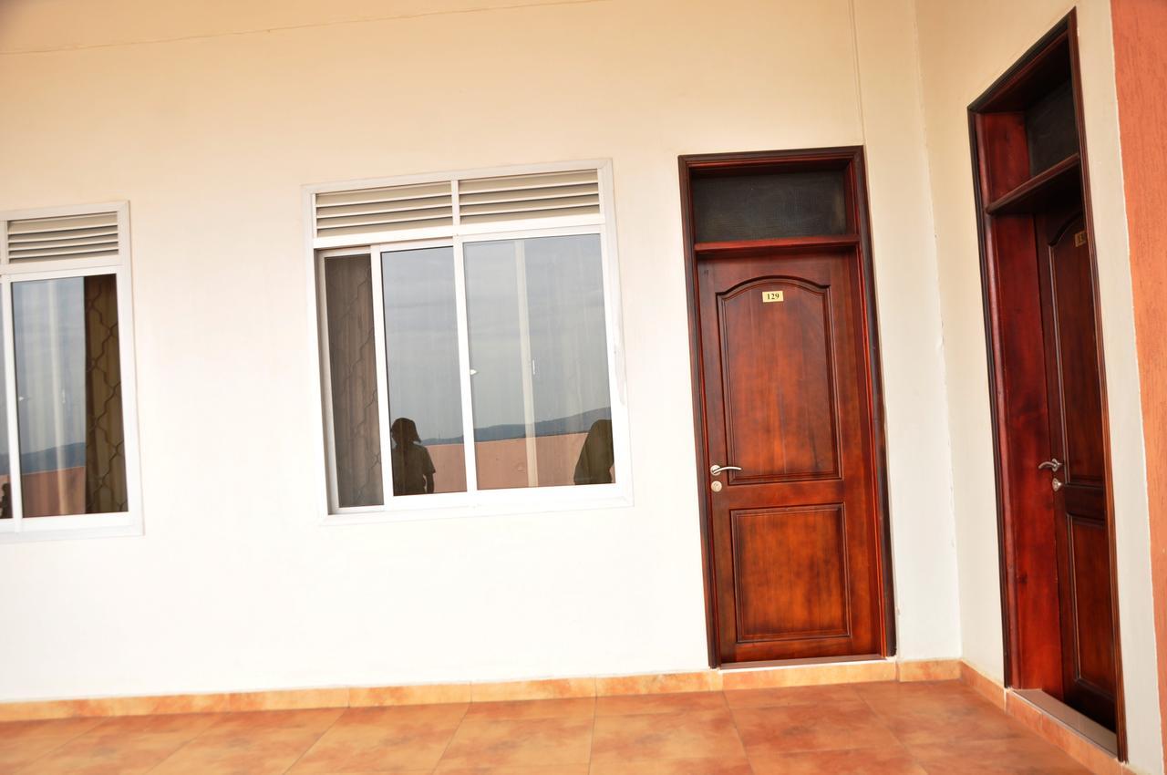 Easy View Hotel Mbarara Extérieur photo