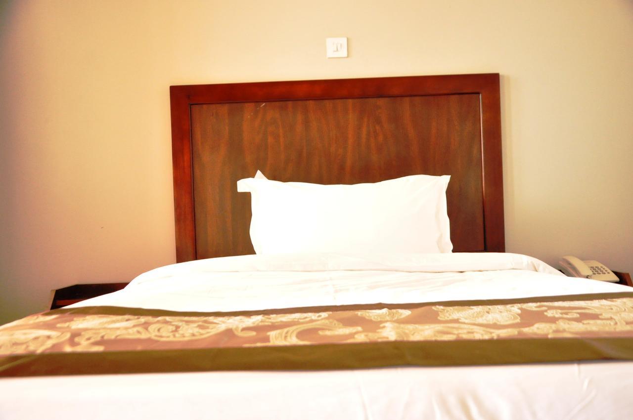 Easy View Hotel Mbarara Extérieur photo