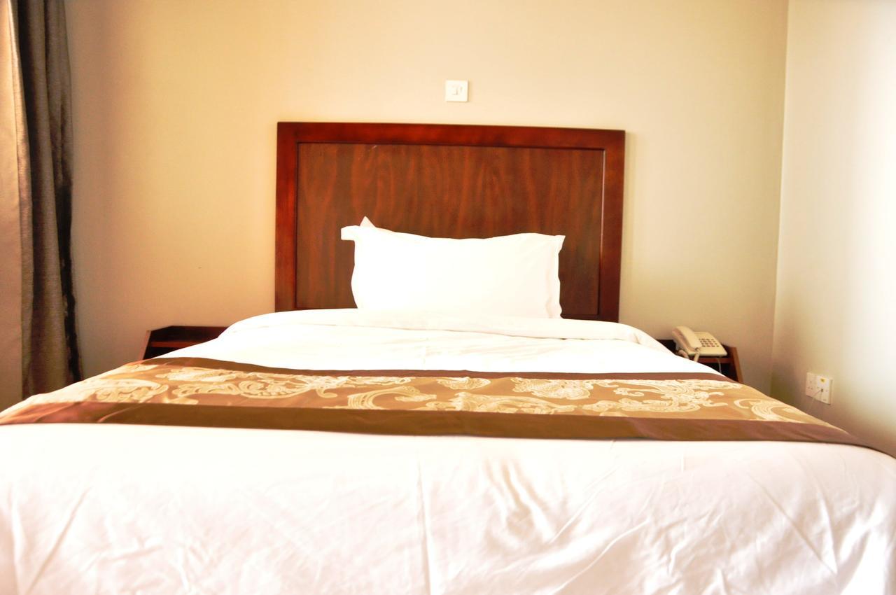 Easy View Hotel Mbarara Extérieur photo