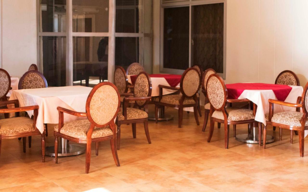 Easy View Hotel Mbarara Extérieur photo