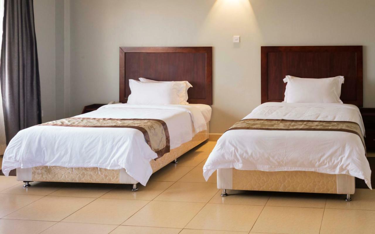 Easy View Hotel Mbarara Extérieur photo